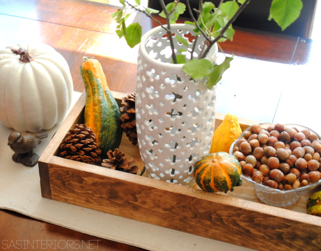 Fall Tablescape (perfect for Thanksgiving too) filled with ghords, pinecones, mums, and seasonal favorites! All in an easy-to-make handmade wood box. You'll want to make this TODAY!