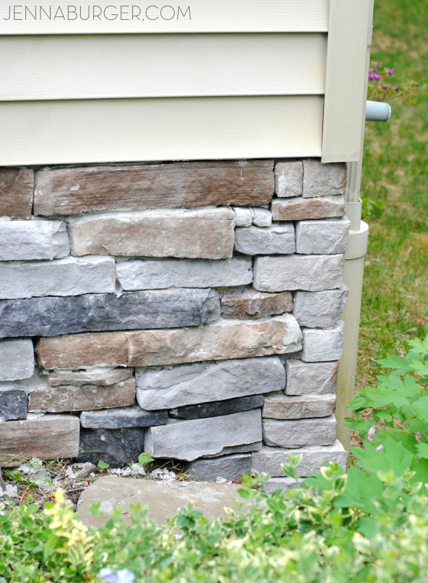 #DIY Tutorial for Adding a Stone Veneer to a Concrete Foundation Wall: Give a bare, untreated foundation wall a finished look with an affordable stone facing!  Easy-to-Follow tutorial @ www.jennaburger.com