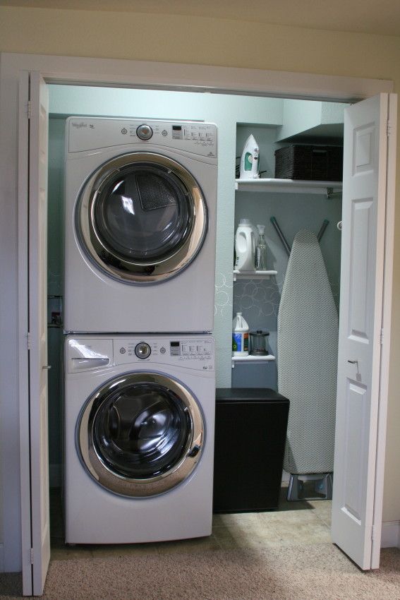 Laundry Room Inspiration: 5 Ways to REVAMP  a laundry room on a BUDGET!