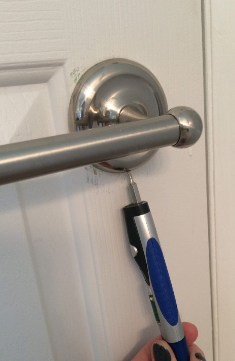 How-To mount a TOWEL BAR on a hollow core door to save on space! www.JennaBurger.com